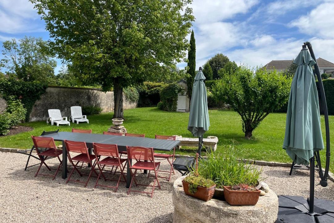 Photo of Others in Alleriot