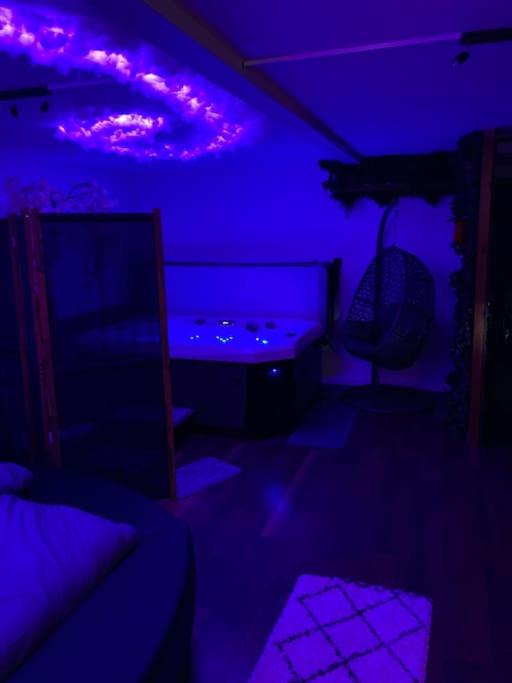 Photo of Others in Hirmentaz