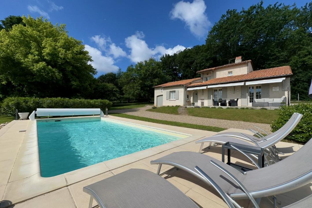 Photo of Others in Douzillac