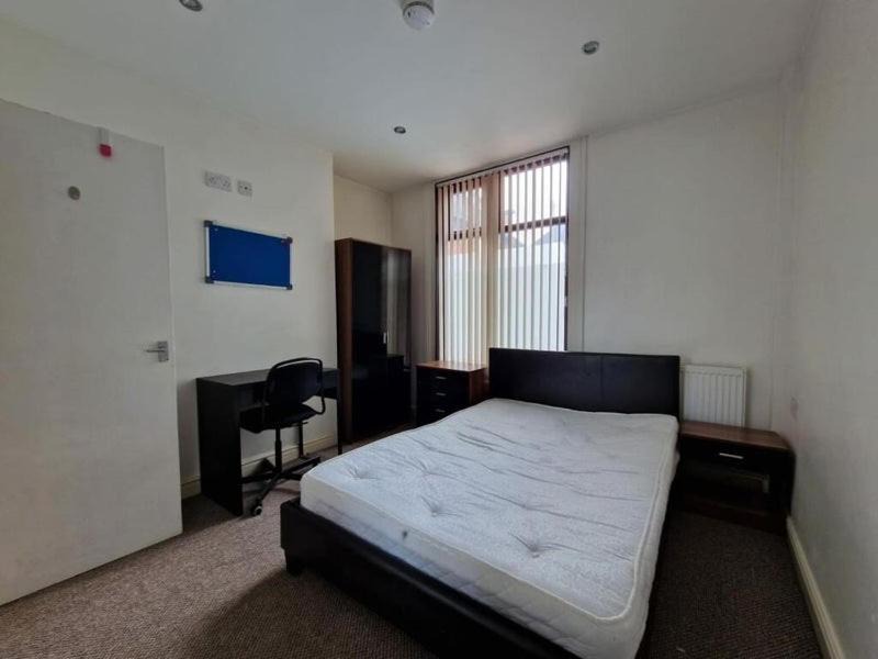 Photo of Bedroom in Newcastle-Under-Lyme