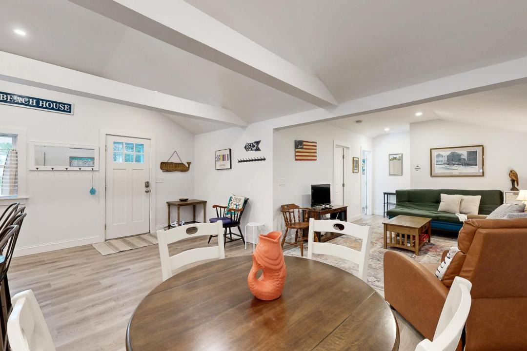 Photo of Others in Hyannis