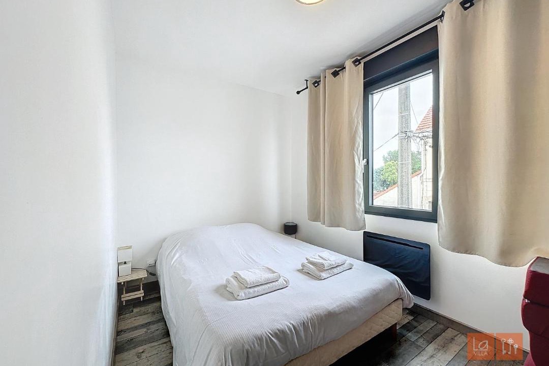 Photo of Bedroom in Wimille