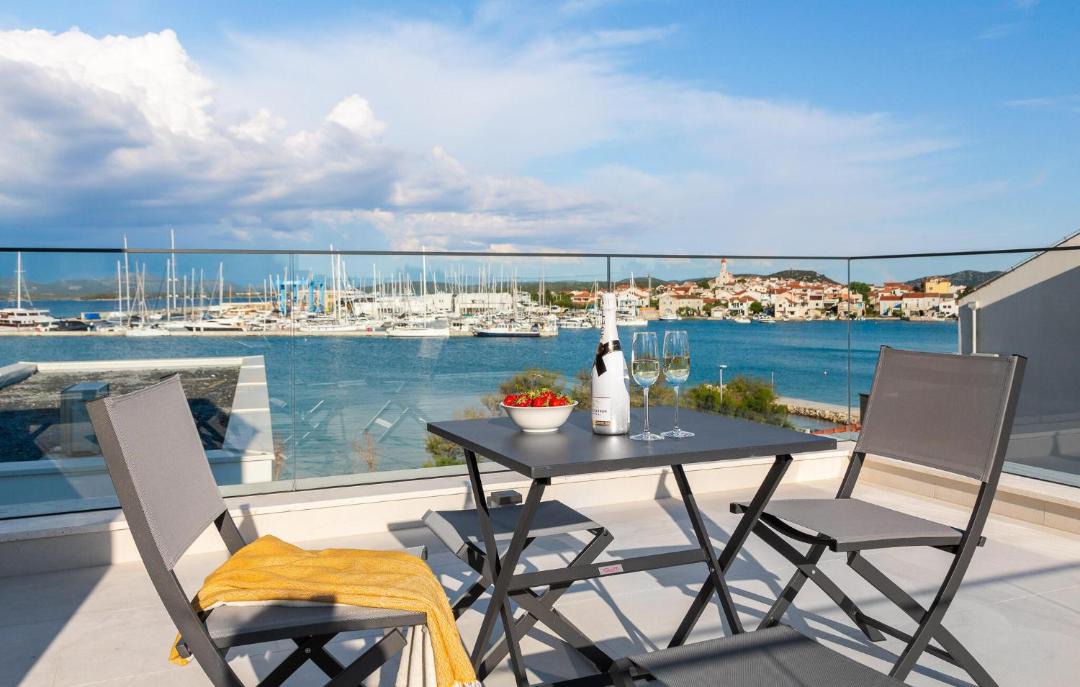 Photo of Patio Balcony in Susica