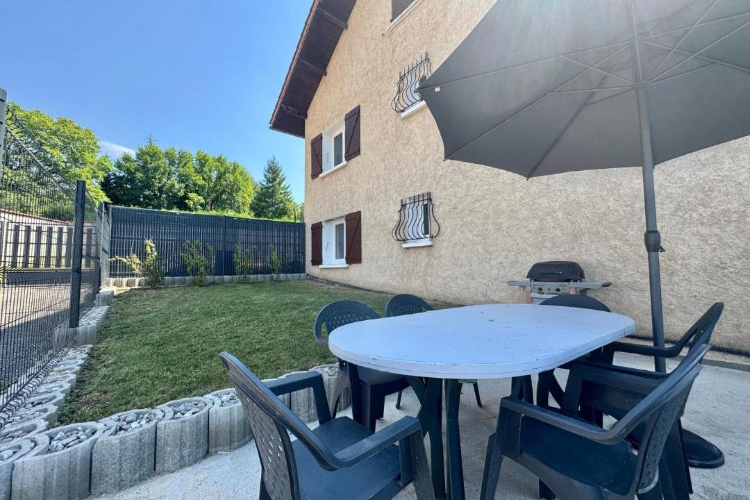 Photo of Patio Balcony in Montgardin