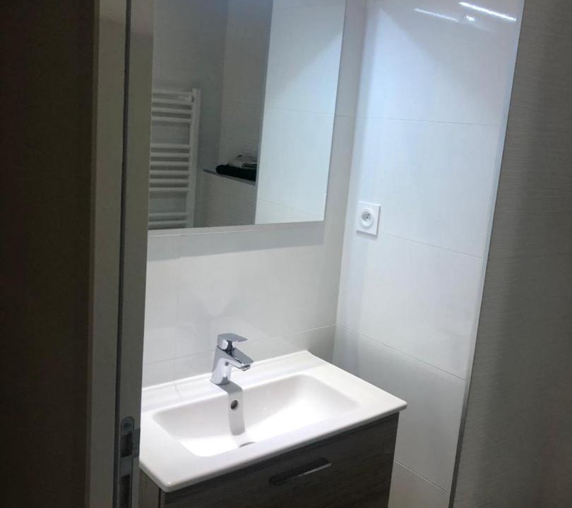 Photo of Bathroom in Saint-Genis-Laval