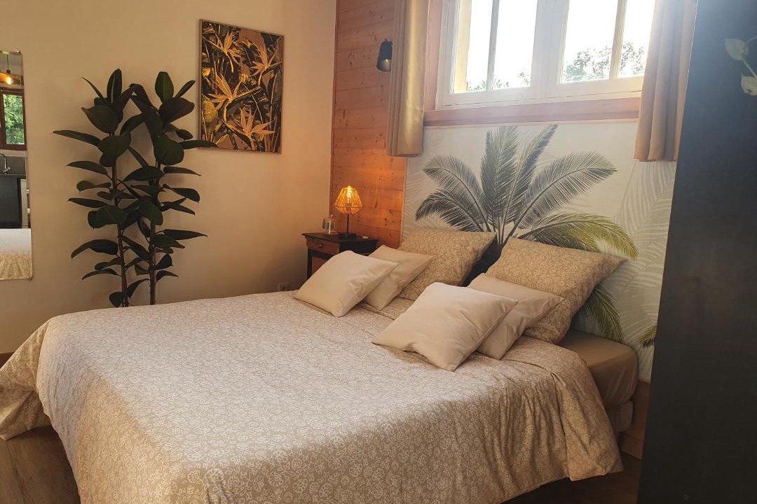Photo of Bedroom in Periers-en-Auge