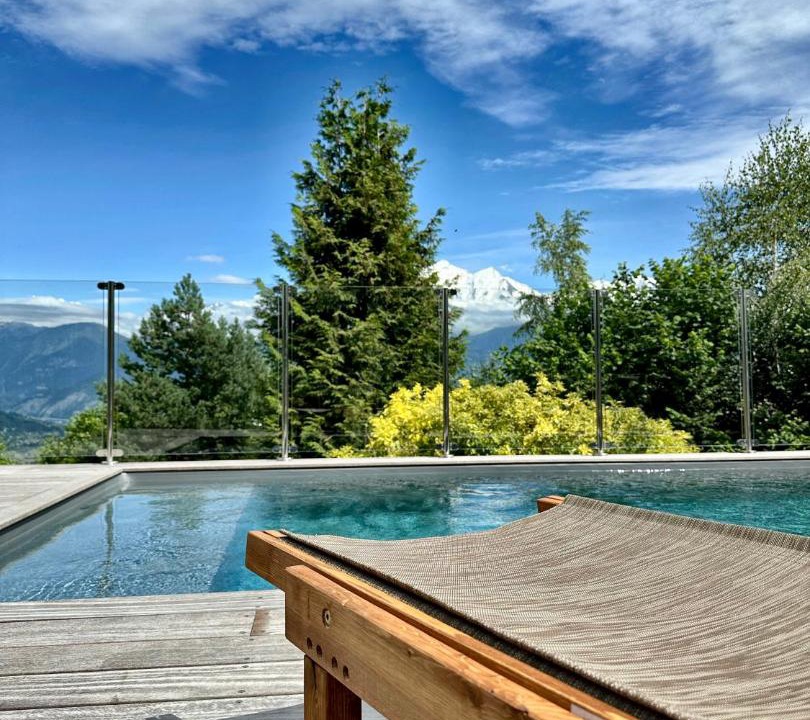 Photo of Others in Cordon