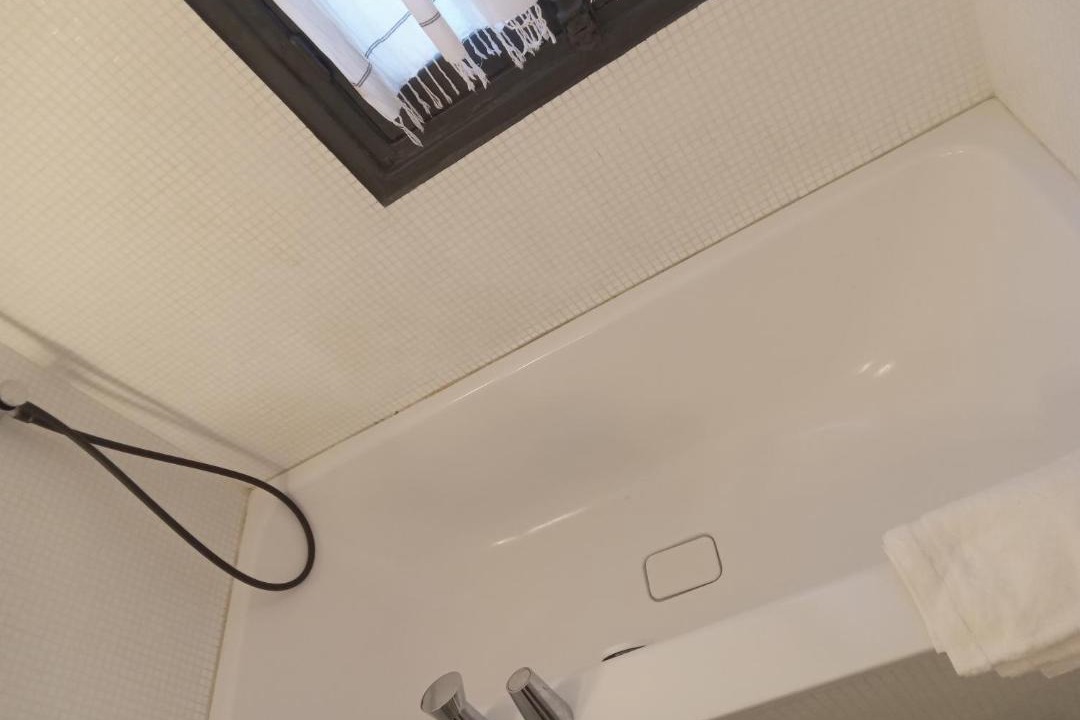 Photo of Bathroom in Neuilly-sur-Seine