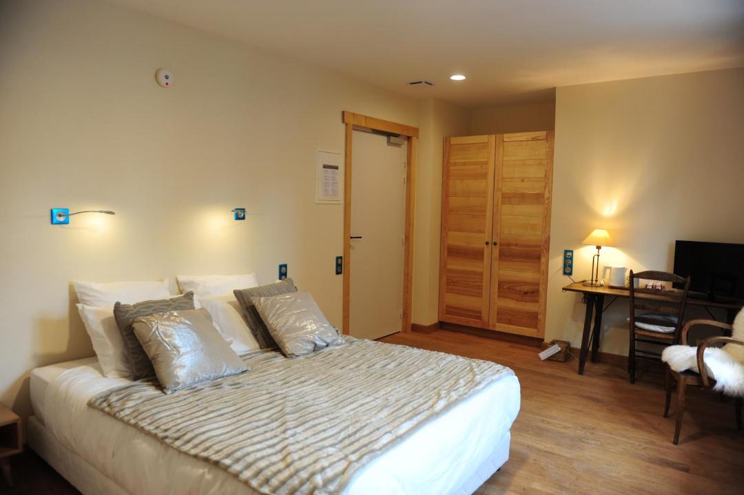 Photo of Others in Signy-lAbbaye