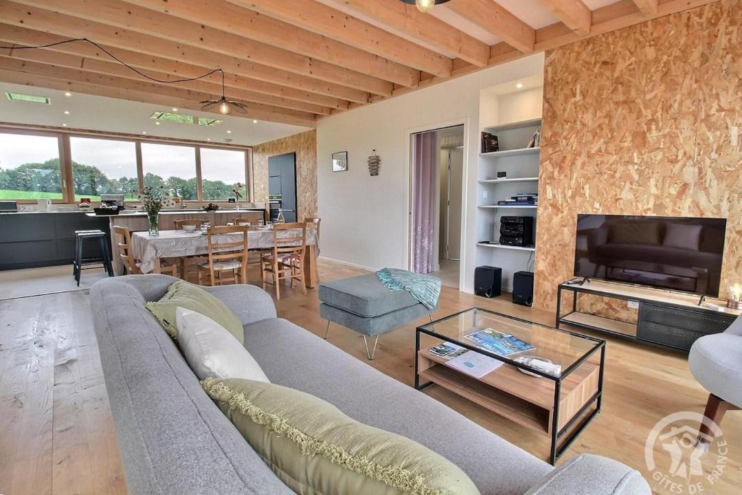 Photo of Livingroom in Lantic