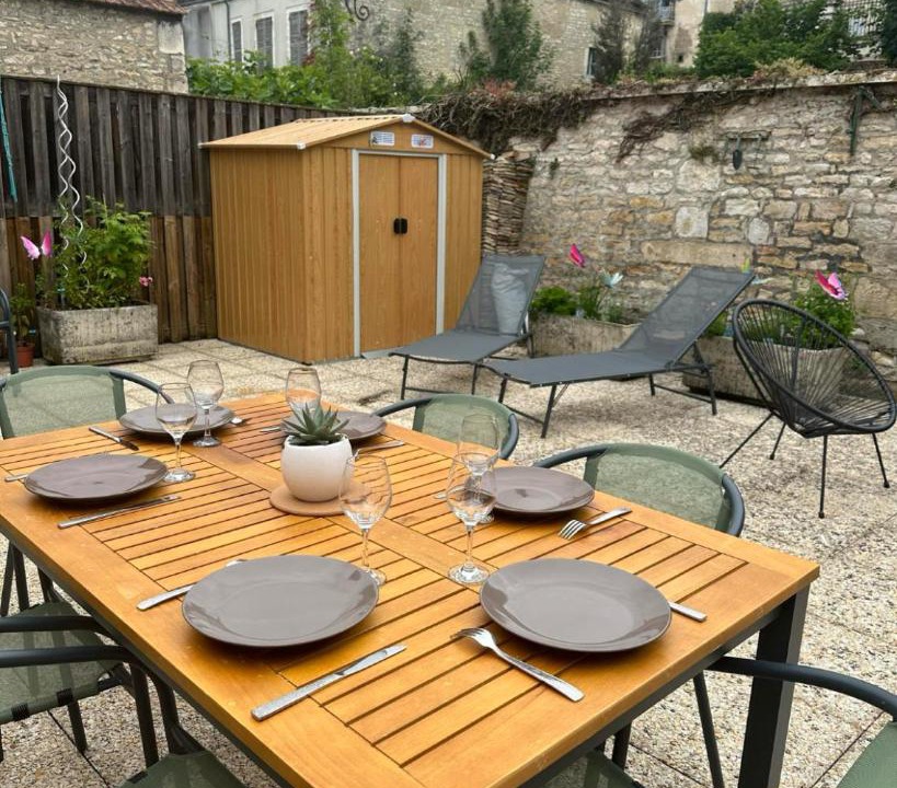 Photo of Others in Tonnerre