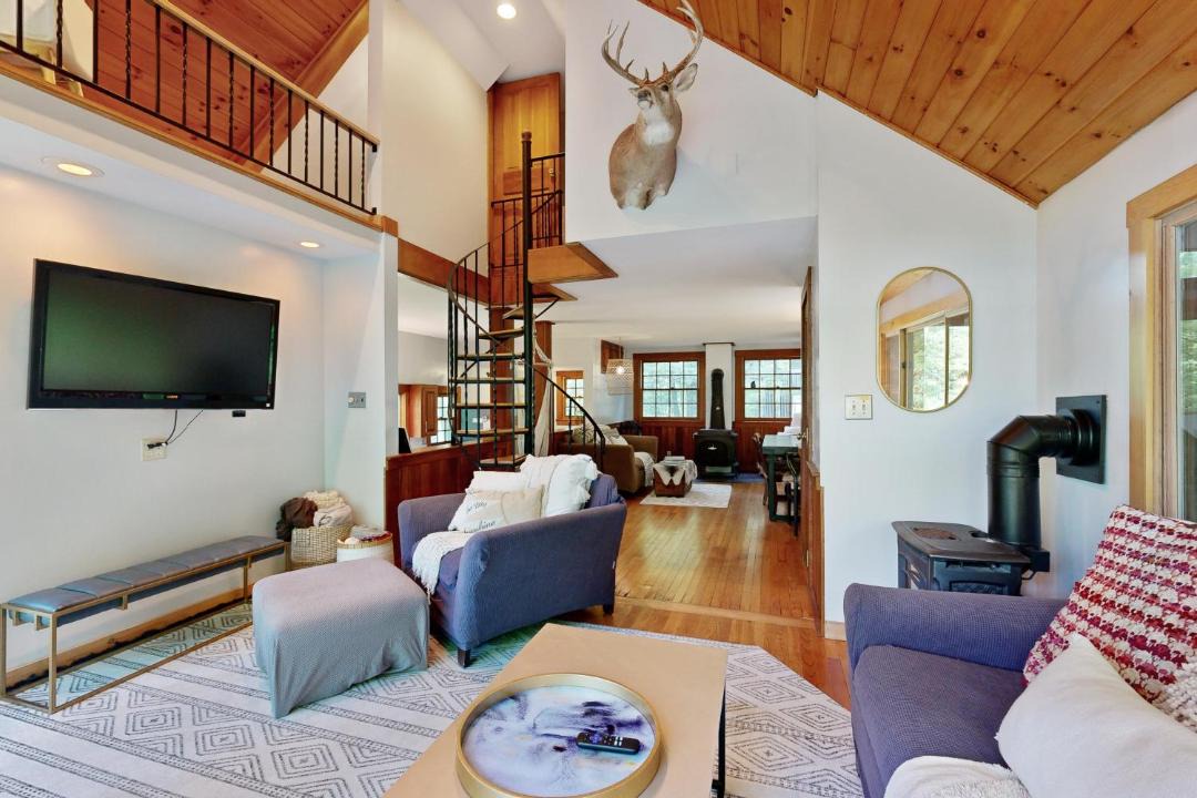 Photo of Others in Barnard