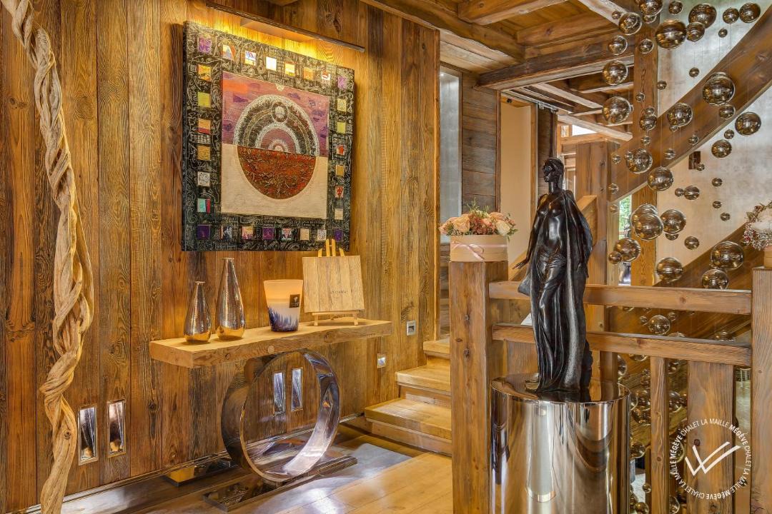 Photo of Others in Demi-Quartier