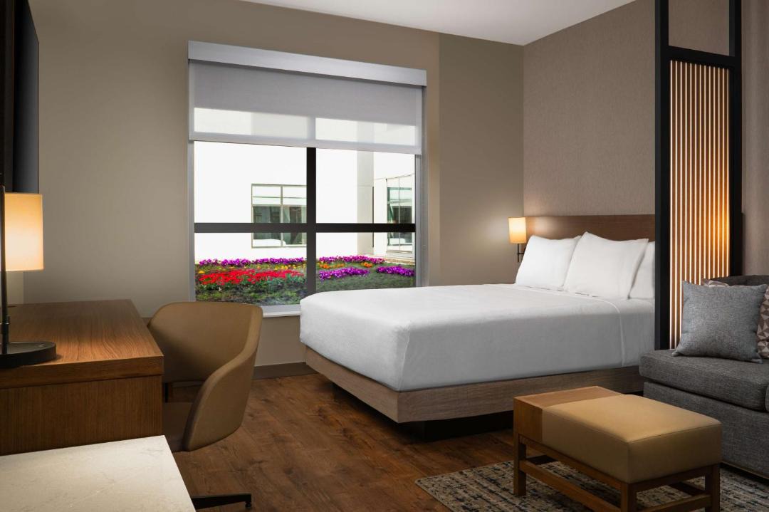 Photo of Bedroom in Green Hills