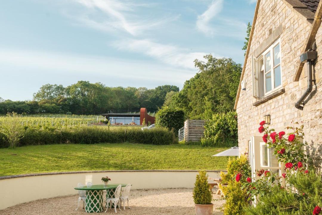 Photo of Buildings in Pylle