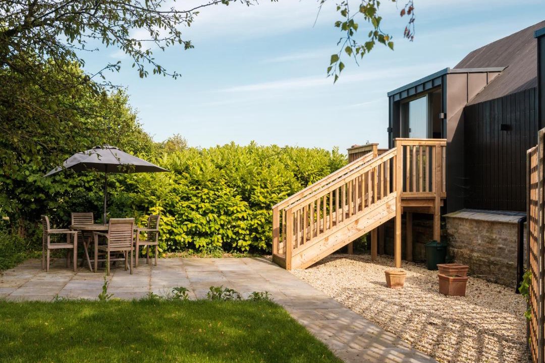 Photo of Buildings in Pylle