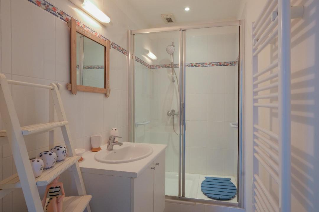 Photo of Bathroom in Saint-Marc-sur-Mer