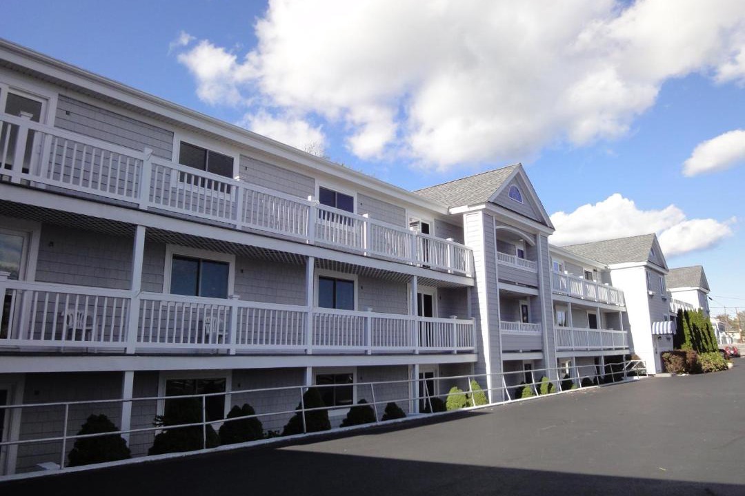 Photo of Others in Hyannis