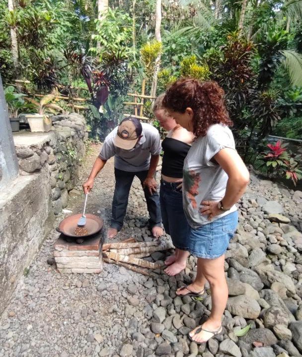 Photo of Outdoor in Kalipuro