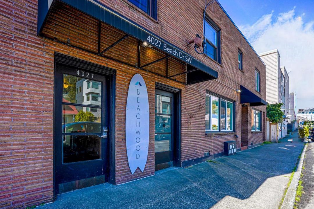 Photo of Others in Alki