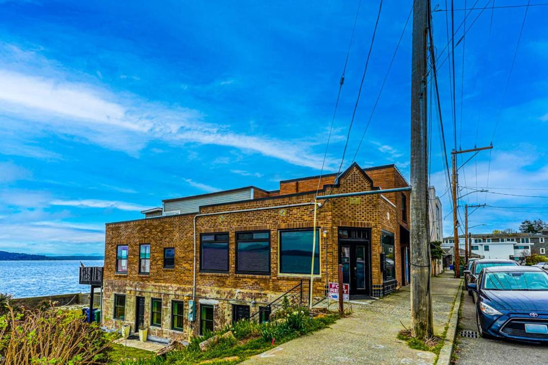 Photo of Others in Alki