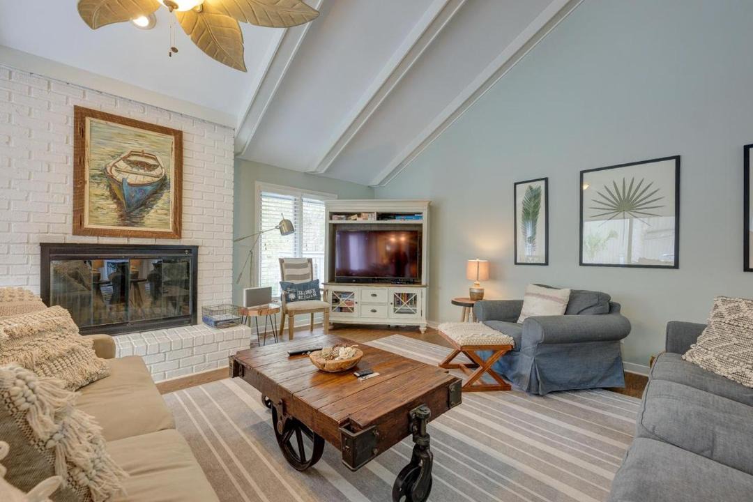 Photo of Livingroom in Heritage Woods