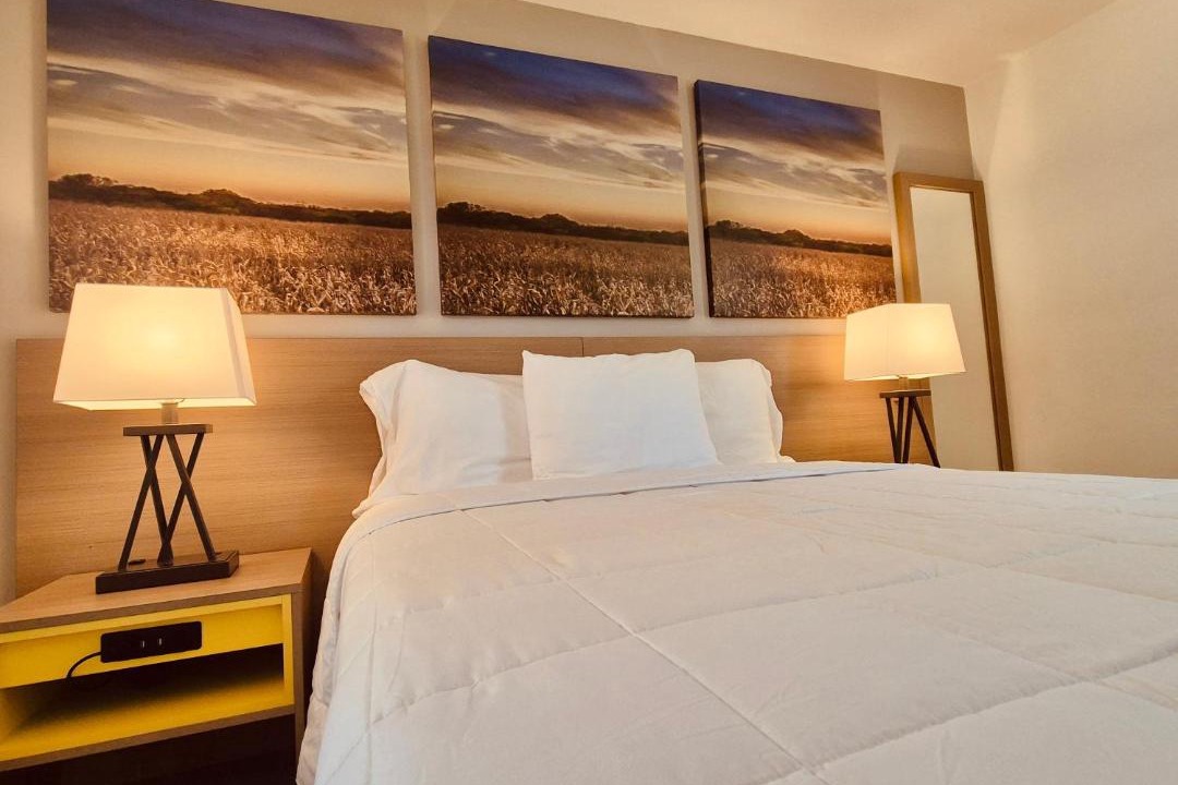 Photo of Bedroom in Hypoluxo