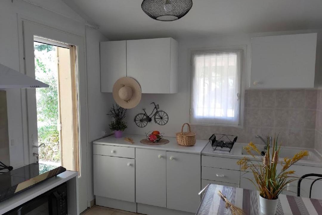 Photo of Kitchen in Sillans-la Cascade