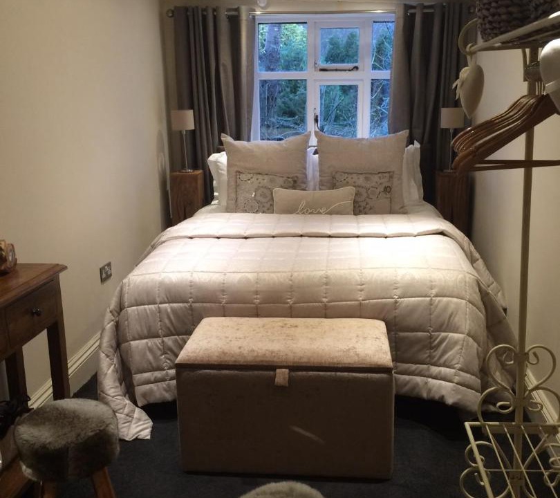 Photo of Others in Hollow Meadows