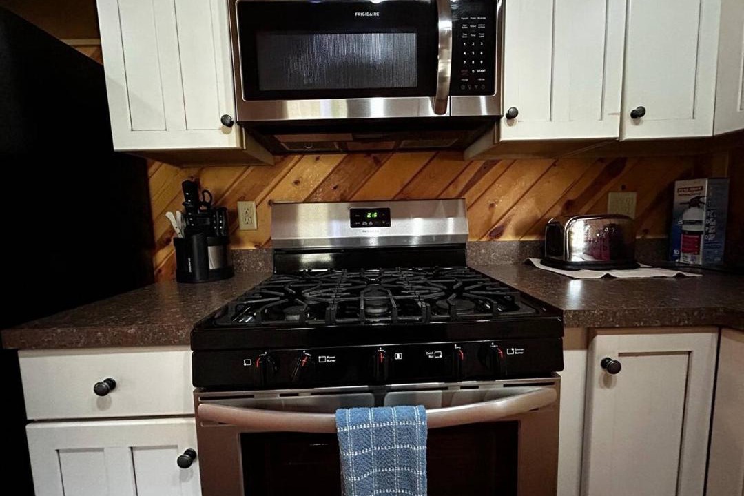 Photo of Kitchen in Alpine Lake