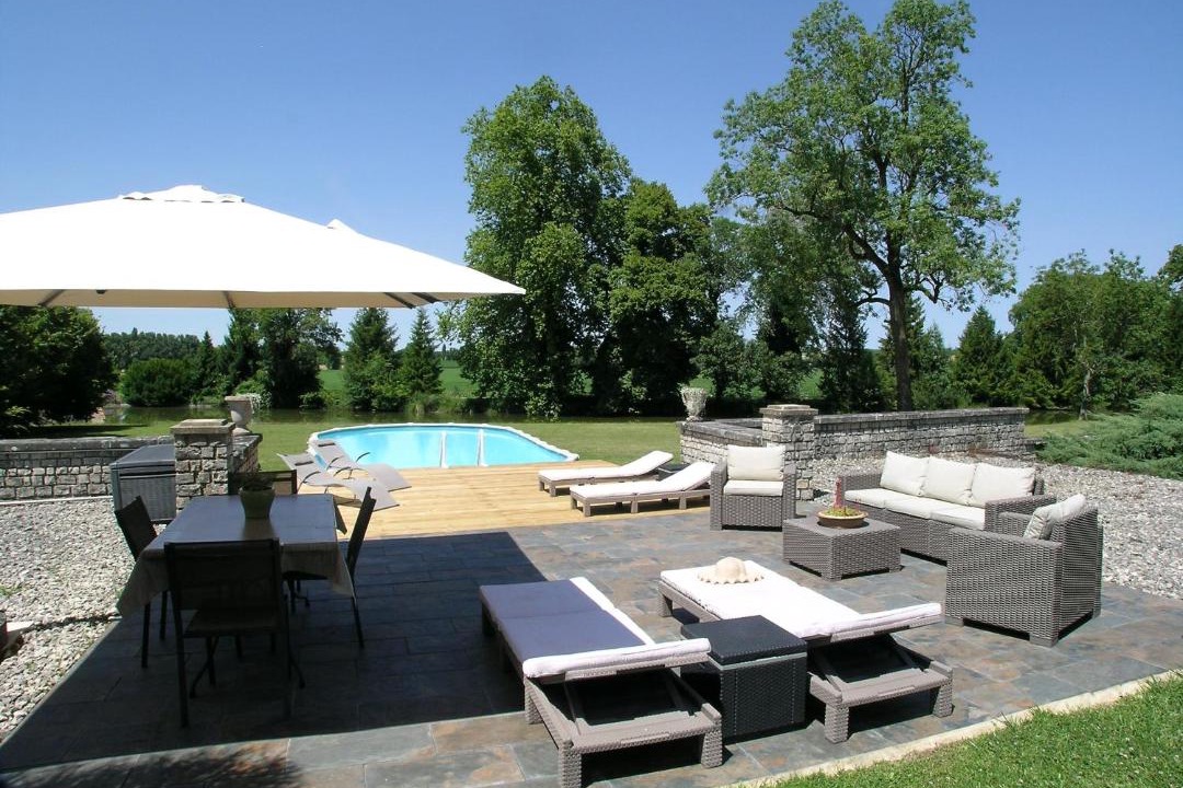 Photo of Others in Cherval