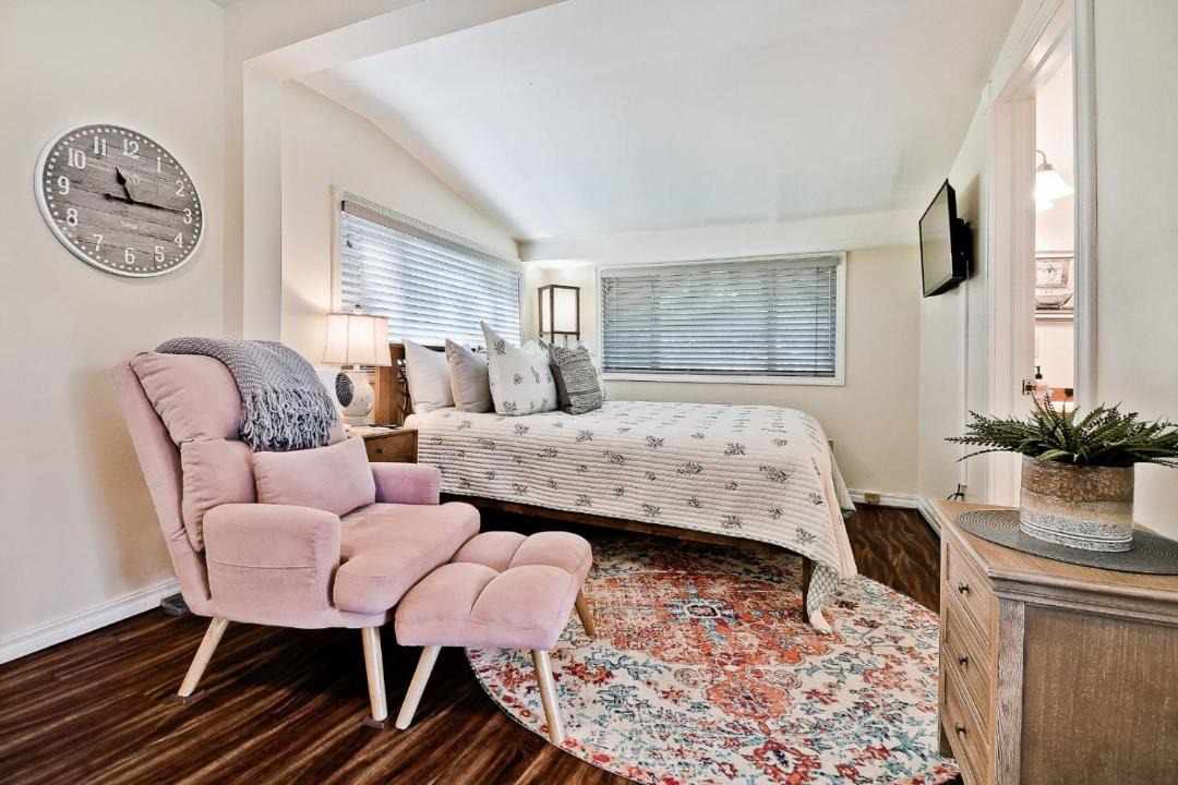 Photo of Livingroom in Eureka Springs