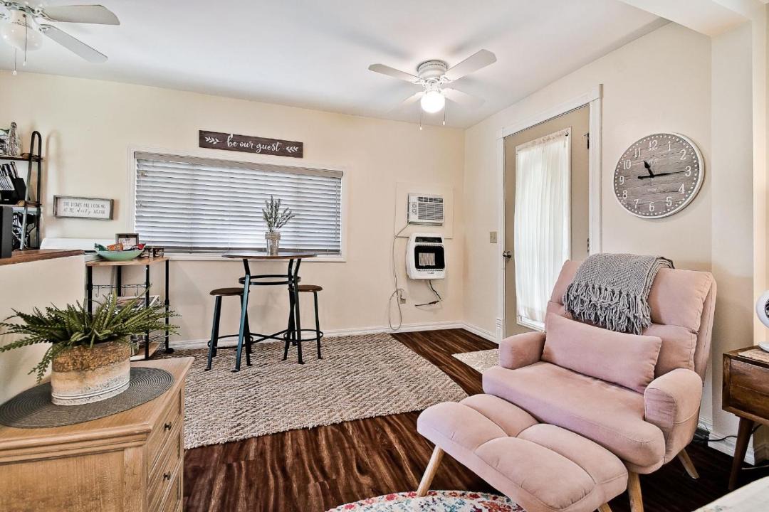 Photo of Livingroom in Eureka Springs