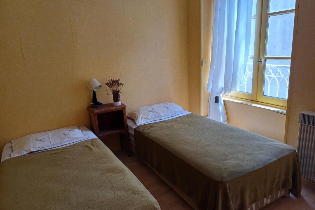 Photo of Bedroom in Issoire