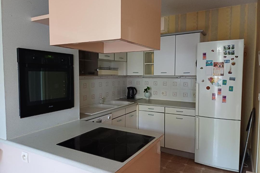 Photo of Kitchen in Issoire