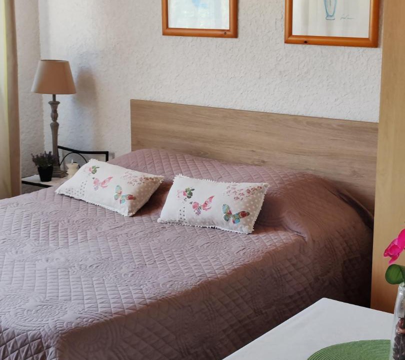 Photo of Bedroom in Saint-Pol-de-Leon