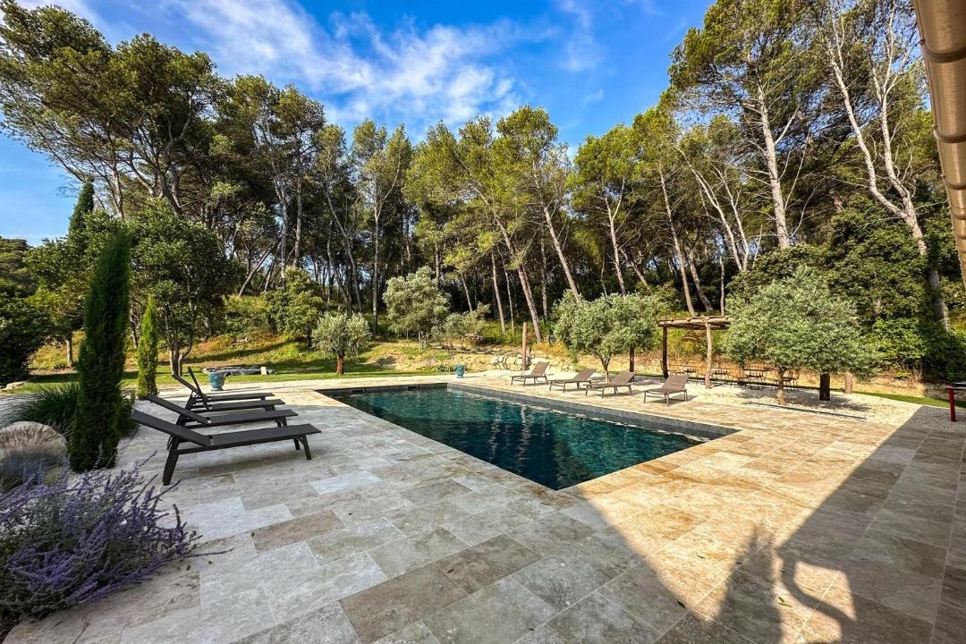 Photo of Others in Saint-Etienne-du-Gres