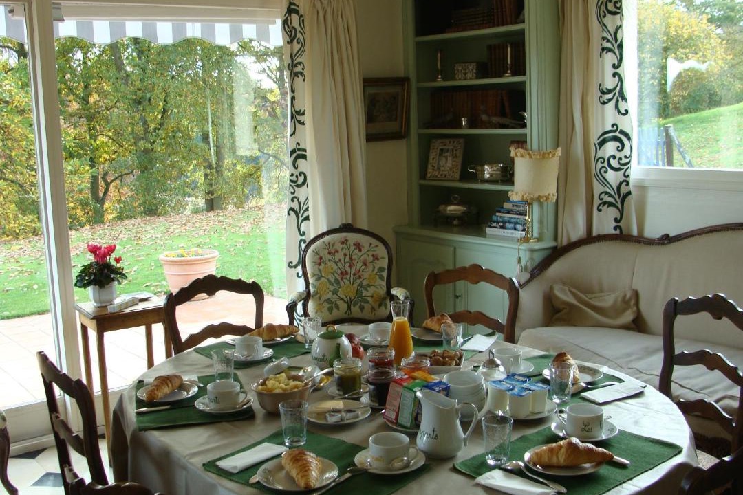 Photo of Livingroom in Glicourt