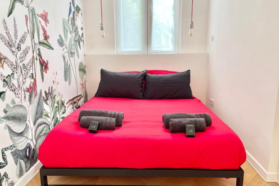 Photo of Bedroom in Mantes-la-Jolie