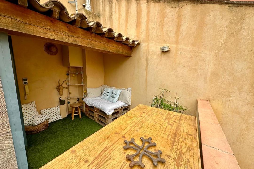 Photo of Patio Balcony in Cite