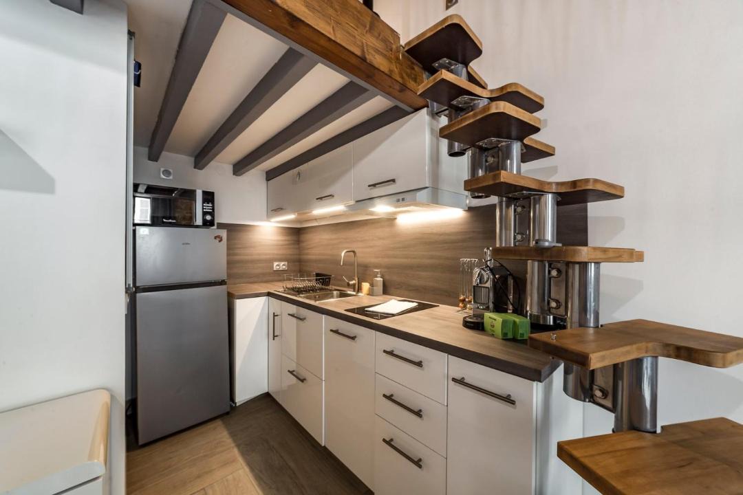 Photo of Others in Old Lyon