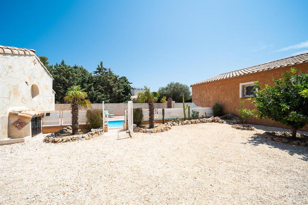 Photo of Buildings in Fitou