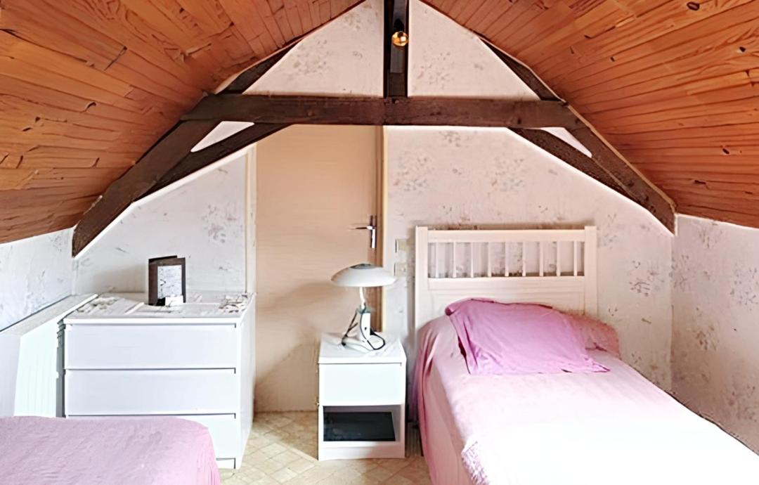 Photo of Bedroom in Gruge-l'Hopital