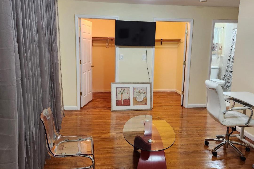 Photo of Livingroom in Ampere