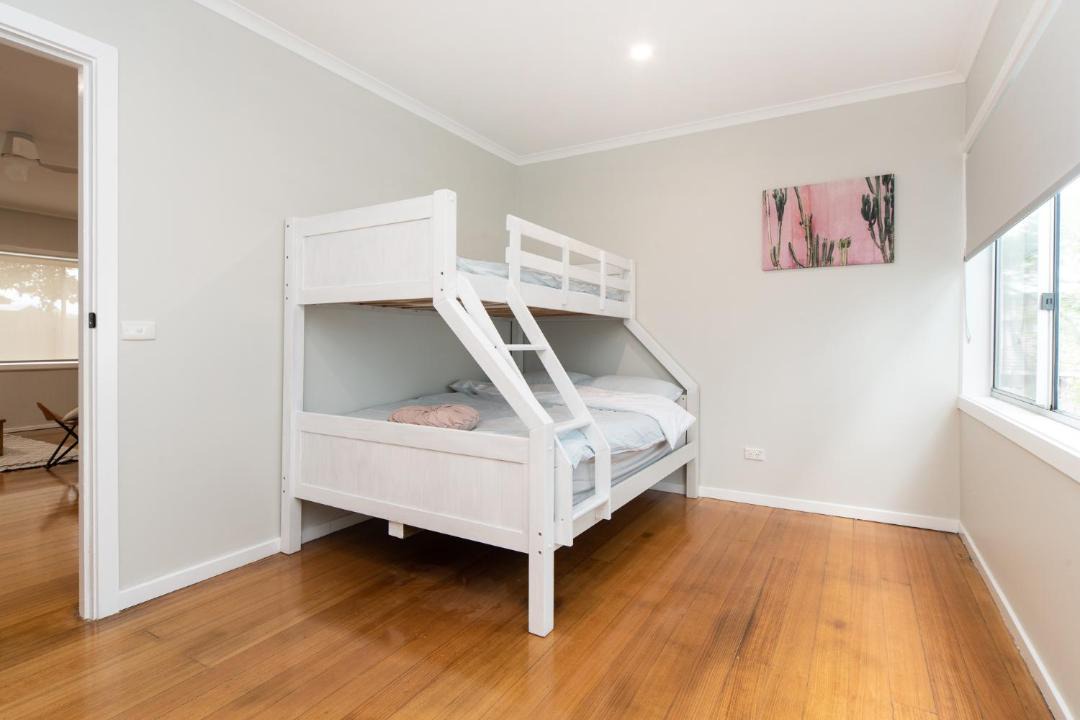 Photo of Others in Rosebud