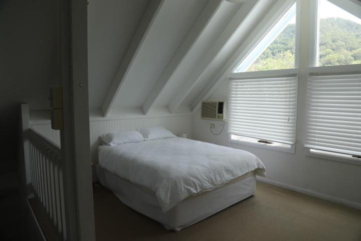 Photo of Bedroom in Lambs Valley