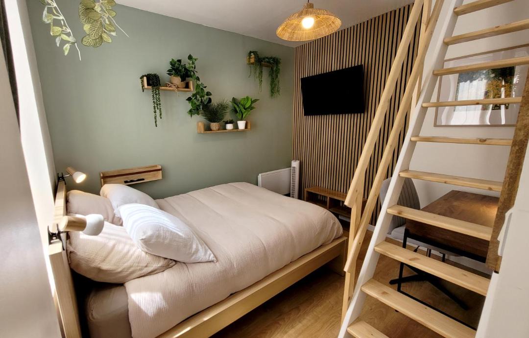 Photo of Bedroom in Saint-Omer