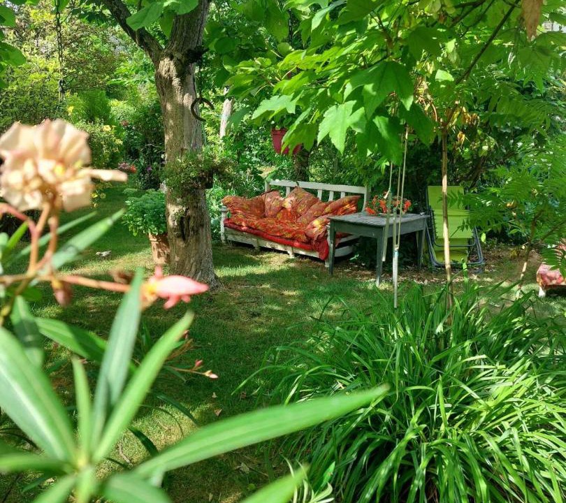 Photo of Others in Derce