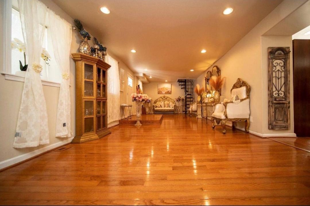 Photo of Others in Roxborough