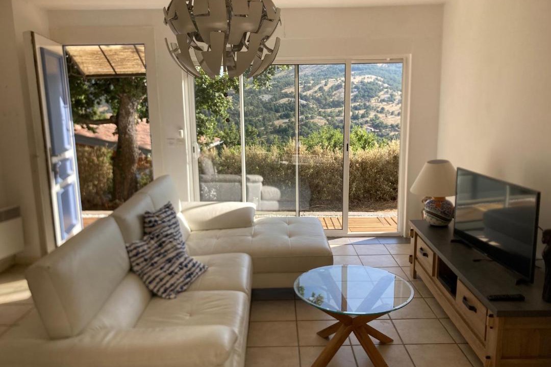 Photo of Livingroom in Coursegoules